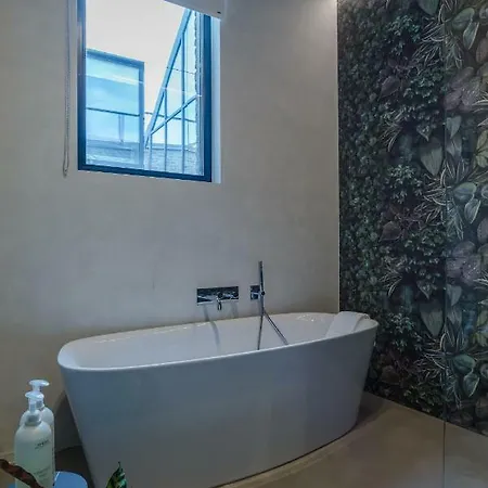 The Hide Aparthotel Gand