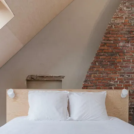 The Hide Aparthotel 3*