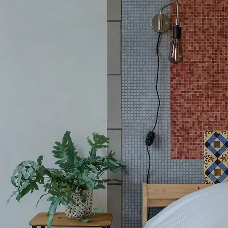 The Hide Apartmanhotel